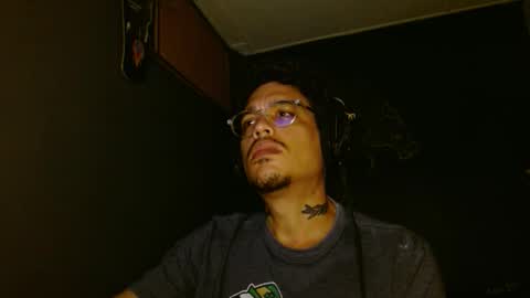 amateurmen33 online show from March 28, 4:12 am