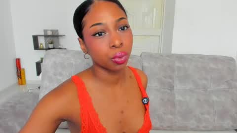 Snapshot of amatiistur chatting on June 6, 6:34 pm Tammy online show from June 6, 6:34 pm
