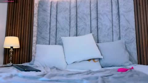 Snapshot of amatista__smith chatting on May 19, 7:20 pm AMATISTA online show from May 19, 7:20 pm