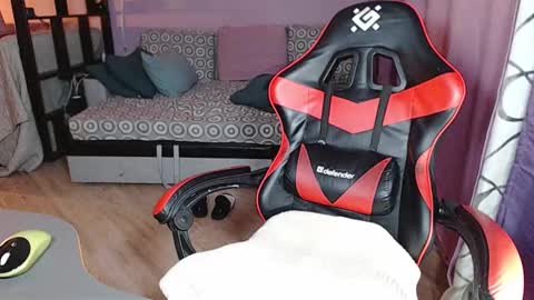 Malina online show from December 13, 7:53 pm