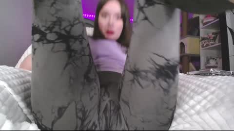 amazing_agness online show from December 4, 7:28 am