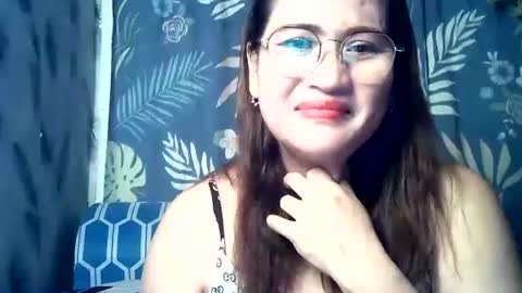 Snapshot of amazing_angel22 chatting on October 2, 10:06 pm amazing angel online show from October 2, 10:06 pm