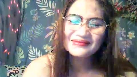 Snapshot of amazing_angel22 chatting on December 14, 5:07 pm amazing angel online show from December 14, 5:07 pm