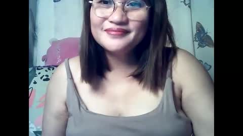 Snapshot of amazing_angel22 chatting on March 20, 4:01 pm amazing angel online show from March 20, 4:01 pm