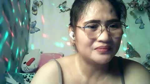 Snapshot of amazing_angel22 chatting on March 25, 3:51 pm amazing angel online show from March 25, 3:51 pm