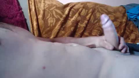 amazingcuteboy845 online show from June 11, 1:09 pm