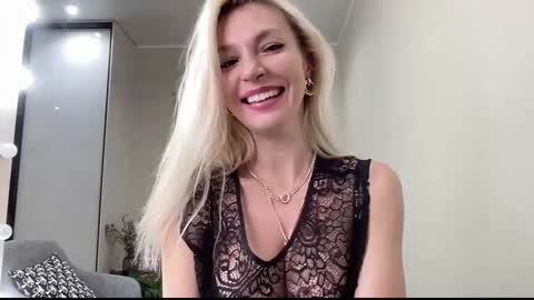 Kelly online show from November 9, 8:45 am