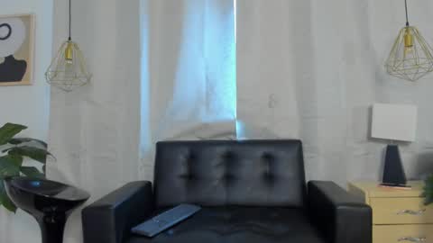 ambar_cullen online show from March 17, 9:07 pm