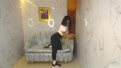 Ambar online show from November 12, 8:19 pm