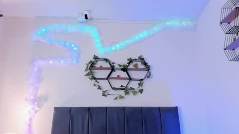 ambar_gh1 online show from March 17, 7:28 pm