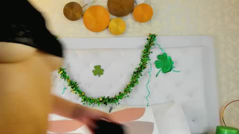 Ambar  online show from March 17, 12:19 pm