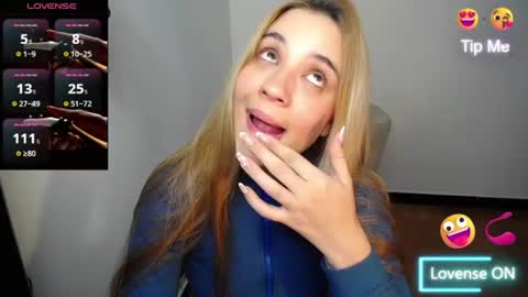 Snapshot of ambar_lynn chatting on June 29, 8:09 pm mbar online show from June 29, 8:09 pm