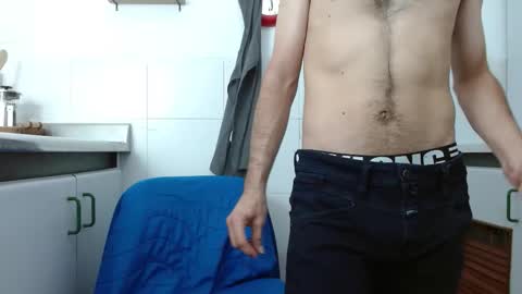 Snapshot of ambar_mds chatting on September 28, 2:11 pm Sebas online show from September 28, 2:11 pm