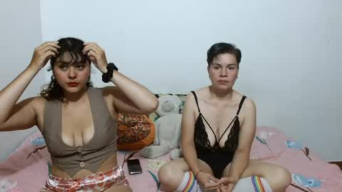 Snapshot of ambarandvalery chatting on April 16, 3:29 am AmbarAndValery online show from April 16, 3:29 am