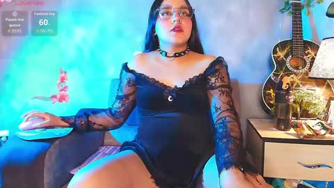 Snapshot of ambardevon_x chatting on May 13, 8:38 pm ambardevon_x online show from May 13, 8:38 pm