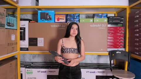Snapshot of ambarina_ chatting on May 16, 11:31 am Ambarina online show from May 16, 11:31 am