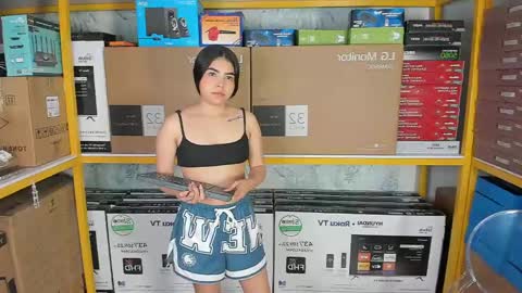 Snapshot of ambarina_ chatting on June 6, 11:37 am Ambarina online show from June 6, 11:37 am