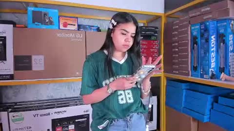 Snapshot of ambarina_ chatting on June 11, 11:19 am Ambarina online show from June 11, 11:19 am
