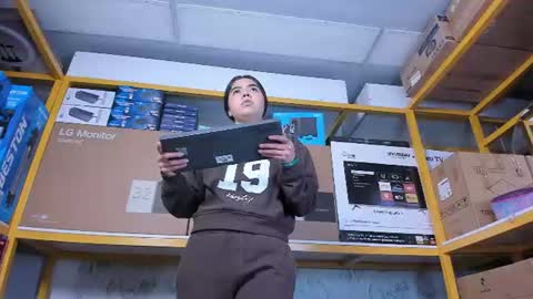 Snapshot of ambarina_ chatting on July 14, 11:38 am Ambarina online show from July 14, 11:38 am