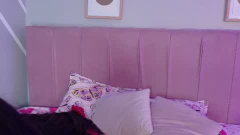 Snapshot of ambarina_ chatting on August 1, 11:42 am Ambarina online show from August 1, 11:42 am