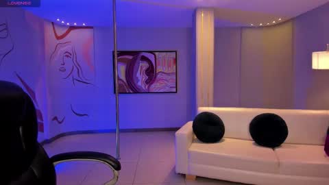 Ambar  online show from September 20, 11:55 am