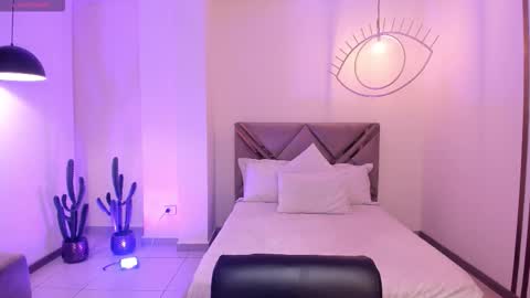 Ambar  online show from January 7, 12:07 pm