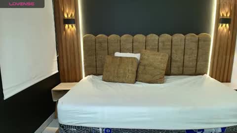 AMBAR LEE online show from March 8, 12:31 pm