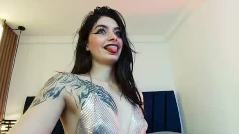 Snapshot of ambarlee_ chatting on July 9, 12:09 pm AMBAR LEE online show from July 9, 12:09 pm