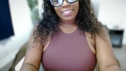 Snapshot of ambarose88 chatting on October 29, 1:46 pm Amoya online show from October 29, 1:46 pm