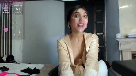 Ambar Ross online show from February 5, 1:26 am