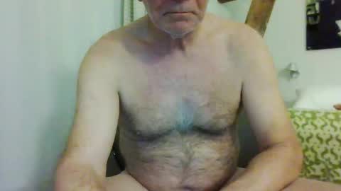 Snapshot of ambassador54 chatting on October 17, 9:06 pm Ambassador54 online show from October 17, 9:06 pm