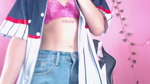 Snapshot of ambel_rose chatting on February 20, 10:59 pm ambel_rose online show from February 20, 10:59 pm