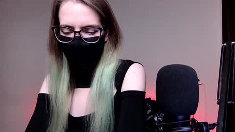 Snapshot of amber_candyfloss chatting on December 3, 11:02 pm Amber non-nude model online show from December 3, 11:02 pm