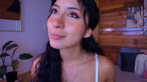 Snapshot of amber_curly chatting on May 30, 6:16 pm amber_curly online show from May 30, 6:16 pm