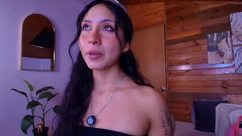 amber_curly online show from July 1, 6:40 pm