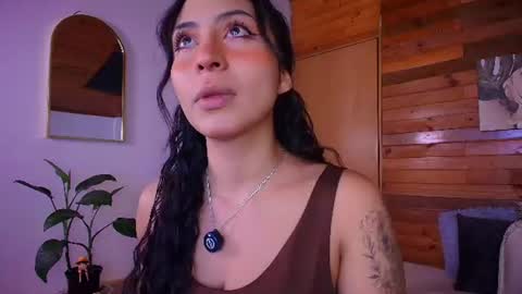 amber_curly online show from July 14, 8:36 pm