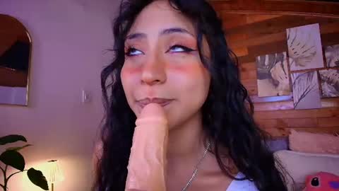 amber_curly online show from July 25, 3:31 pm