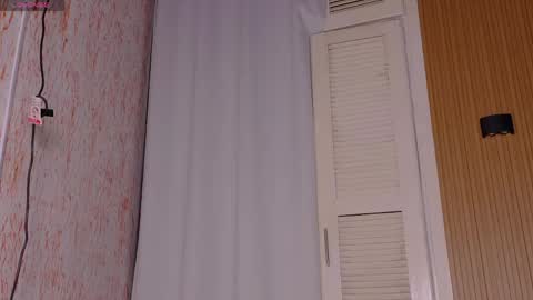 Snapshot of amber_gibsson2 chatting on May 16, 11:20 am Amber online show from May 16, 11:20 am