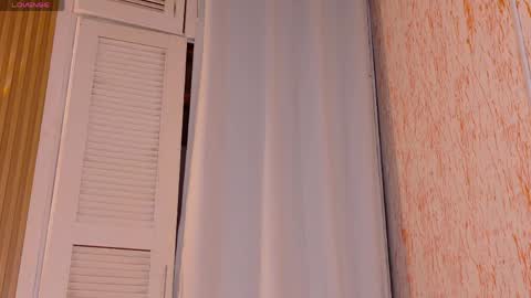 Snapshot of amber_gibsson2 chatting on May 25, 11:38 am Amber online show from May 25, 11:38 am