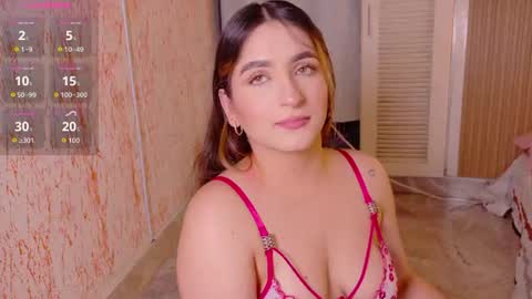 Snapshot of amber_gibsson2 chatting on June 25, 11:37 am Amber online show from June 25, 11:37 am
