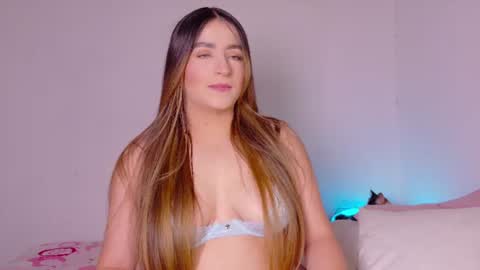 Snapshot of amber_gibsson2 chatting on August 1, 12:48 pm Amber online show from August 1, 12:48 pm