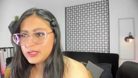 Amber online show from April 28, 2:49 am