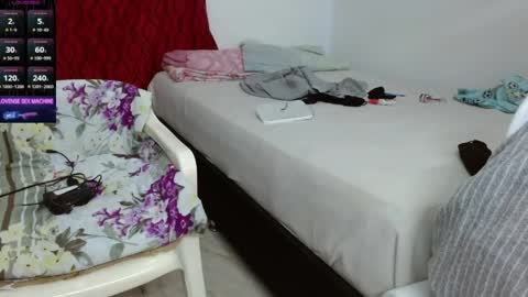 Snapshot of amber_kholin chatting on May 26, 3:02 am scarlett online show from May 26, 3:02 am