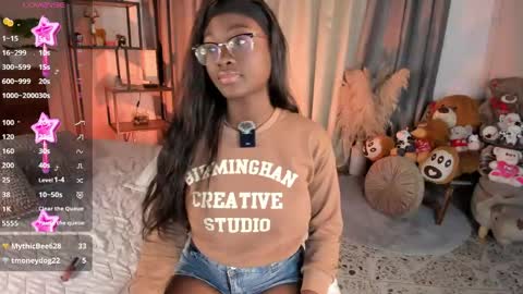 Snapshot of amber_maxwell chatting on May 25, 8:48 pm Amber online show from May 25, 8:48 pm