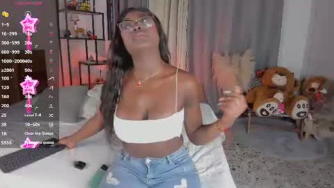 Snapshot of amber_maxwell chatting on July 14, 9:31 pm Amber online show from July 14, 9:31 pm