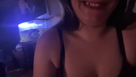 amberbabyy21 online show from August 9, 7:35 am