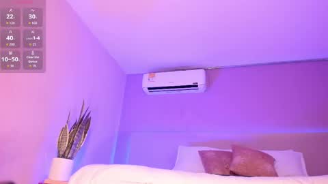 Amber Collins online show from September 12, 11:10 am