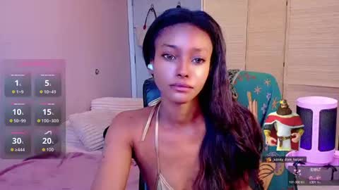 amberfae online show from June 16, 4:20 pm