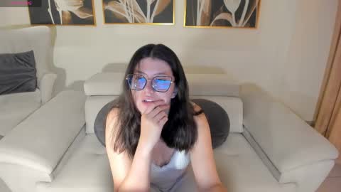 Snapshot of amberfarrell chatting on May 12, 4:09 am Amber online show from May 12, 4:09 am