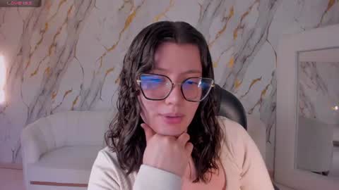 Snapshot of amberfarrell chatting on July 8, 8:46 pm Amber online show from July 8, 8:46 pm